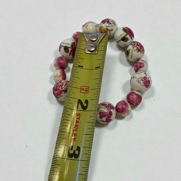 Vintage Hand Painted Floral Pink Rose Ceramic Beaded Bracelet - Picture 4 of 4